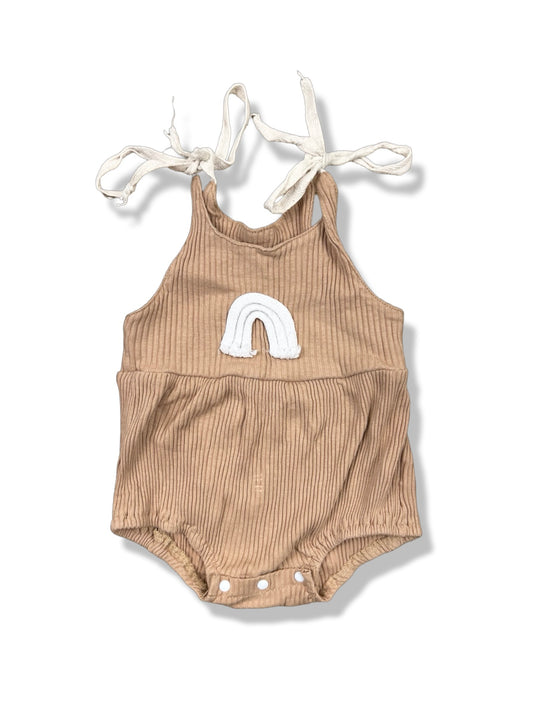 Neutral Ribbed Romper - Size 00